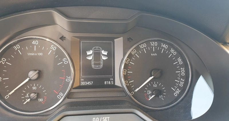 Skoda Octavia cena 22999 przebieg: 303457, rok produkcji 2015 z Bierutów małe 46